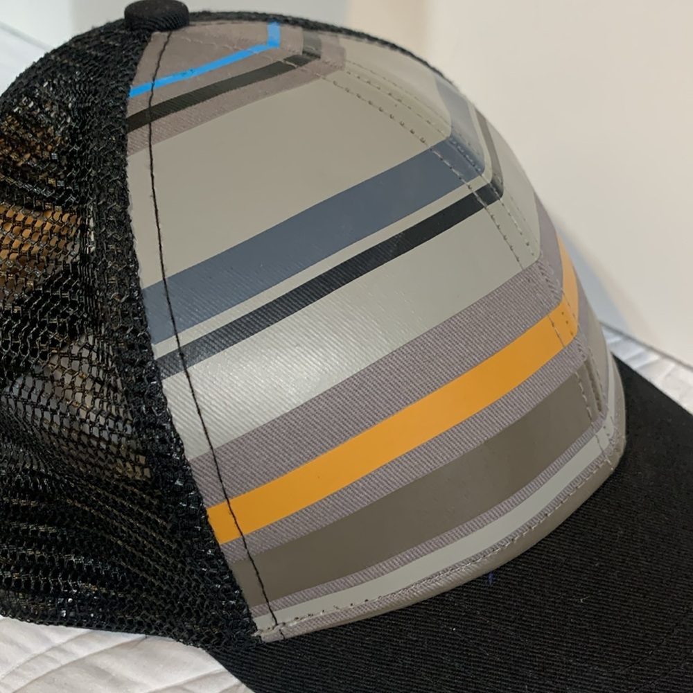 Kooringal striped grey black cap Hat - Picture 10 of 10